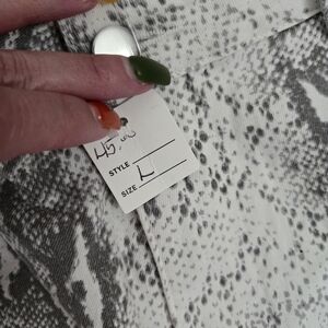 Stylish Gray Flare & Wide Leg Jeans